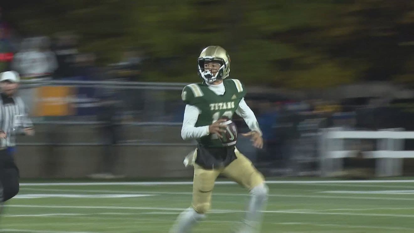 Traverse City West quarterback Brayden Tillman draws early college interest