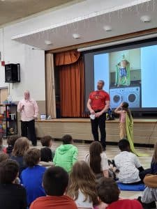 Sweethearts & Heroes brings hope, empathy message to Claremont students