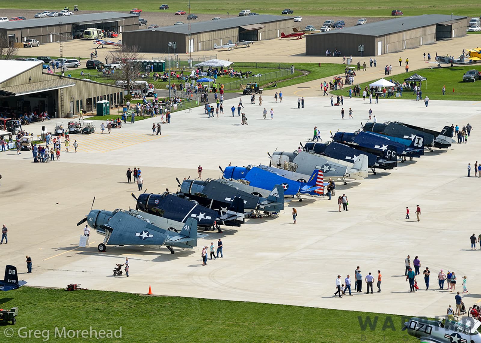 World War II veterans reunite with vintage warplanes in Peru, Illinois