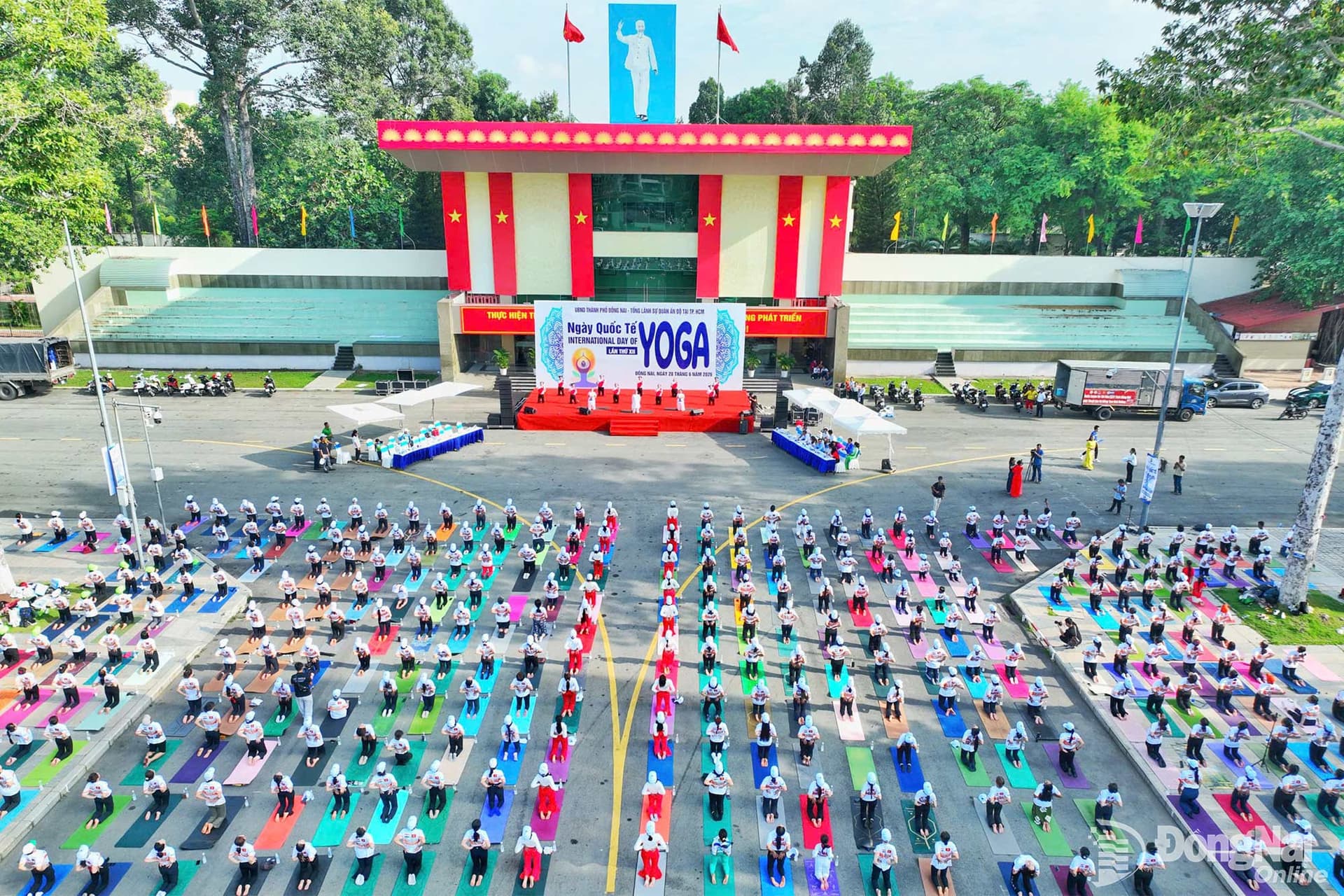 Lam Dong hosts mass yoga event for healthy ageing message