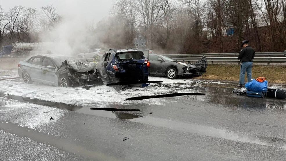 Two Vehicles End Up in Ditch After I Road Crash on Western Slope