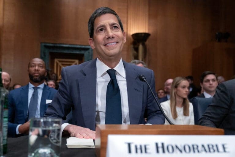 Former Fed officials urge Warsh to focus on crisis tools, not balance sheet size