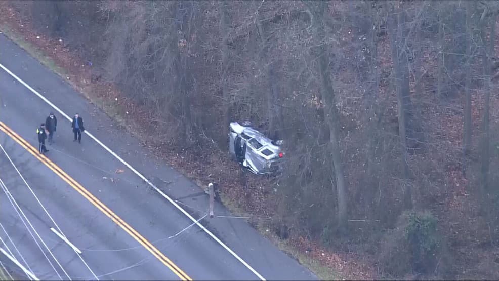 Fatal crash blocks MD-210 southbound at Beltway in Prince George's; two hospitalized
