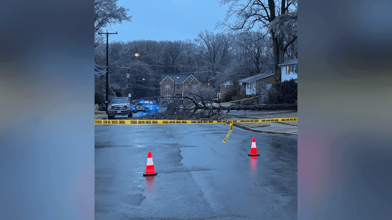 Wake Forest traffic alert: East Wait Avenue downed power lines response