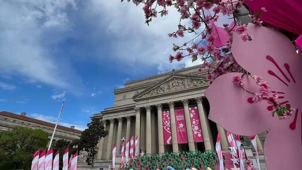 National Cherry Blossom Festival parade draws 1.5 million to D.C.