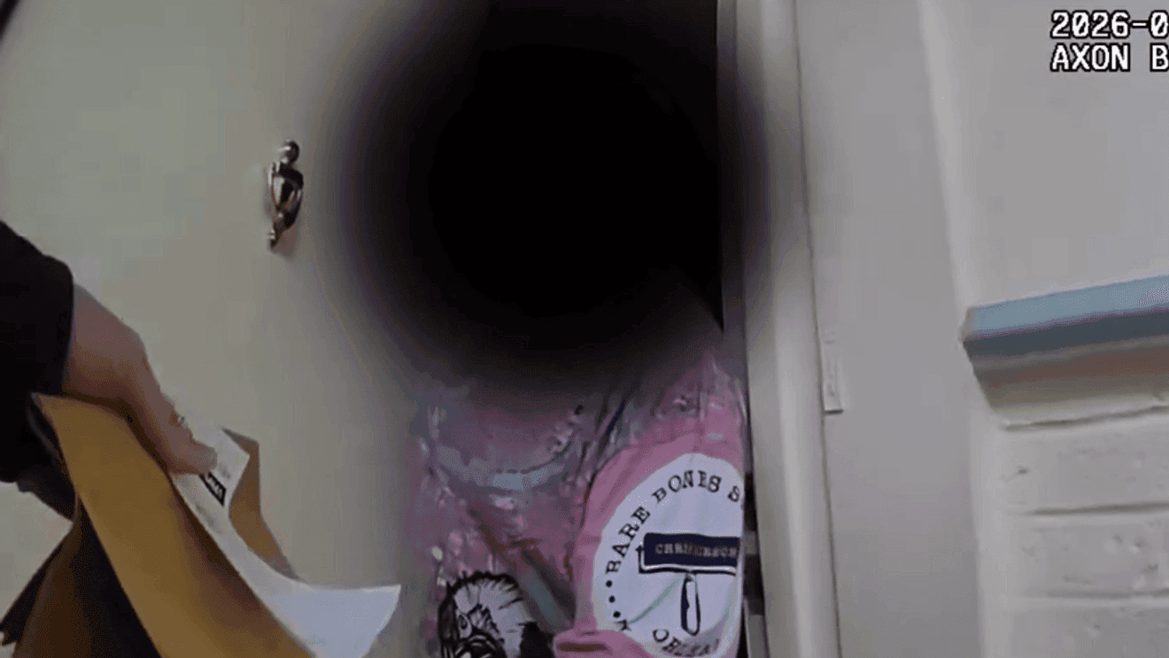 Greenbelt Officer Completes DoorDash Delivery After Pulling Over Unlicensed Driver