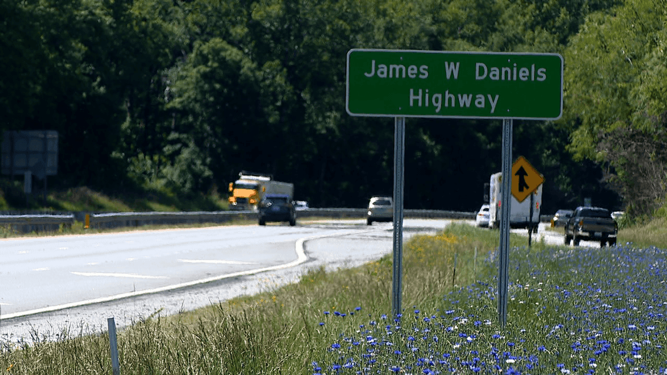 Asheville honors Jim Daniels with new Interstate 40 signs