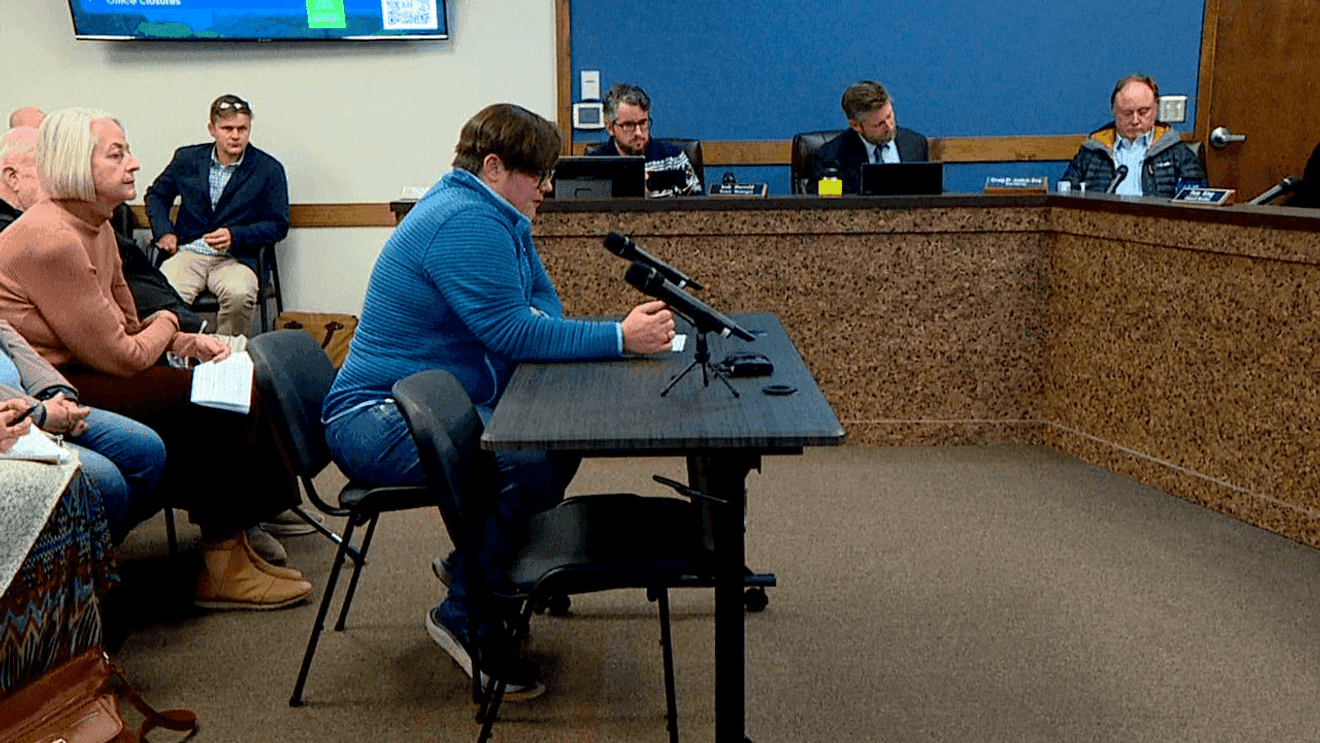 Black Mountain Brewing, Town Officials Fail to Resolve Closed Deck Dispute