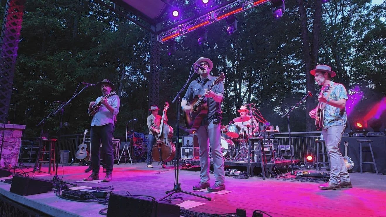Steep Canyon Rangers record new album in Asheville, revisit roots