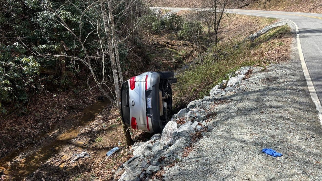 Buncombe Detective Struck, Suspect Airlifted After Multi-County Chase Ends in Crash