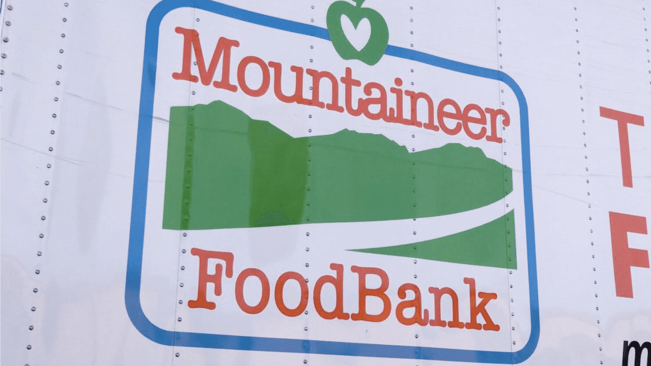 Mountaineer Food Bank brings mobile pantry to Raysal on Tuesday