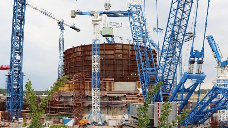 Leningrad II-3 installs 120-tonne core catcher for reactor safety