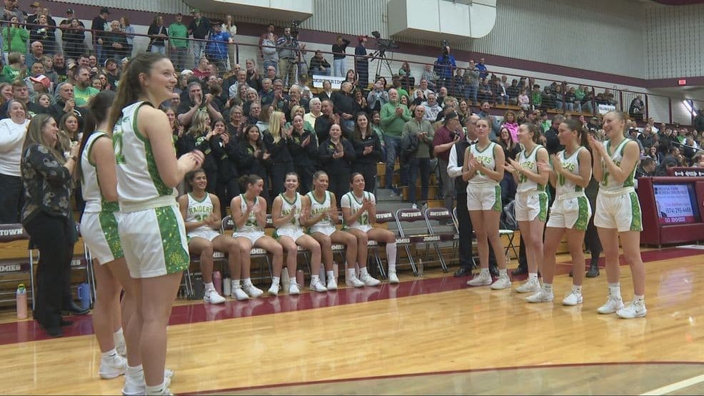 11 IHSAA Girls Basketball Regional Matchups to Watch This Weekend