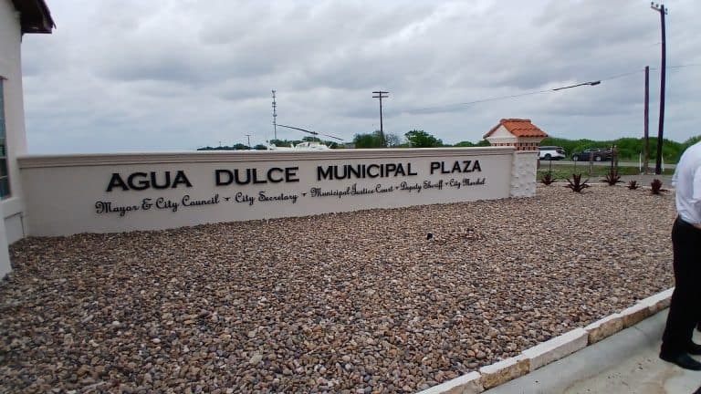 Wyatt Ranches Foundation donates new plaza, boosting downtown Alice