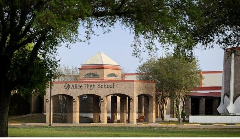 Alice High School uses temporary chiller amid air-conditioning repairs
