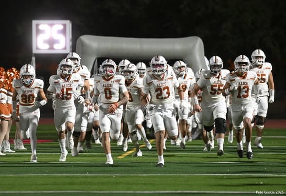 Alice Coyote football season-ticket sales set to begin for 2026 season