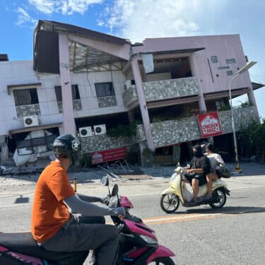 AP races to cover powerful Philippines earthquake, tsunami fears