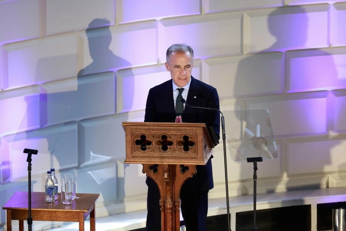 Carney urges middle powers to work together, not court Washington