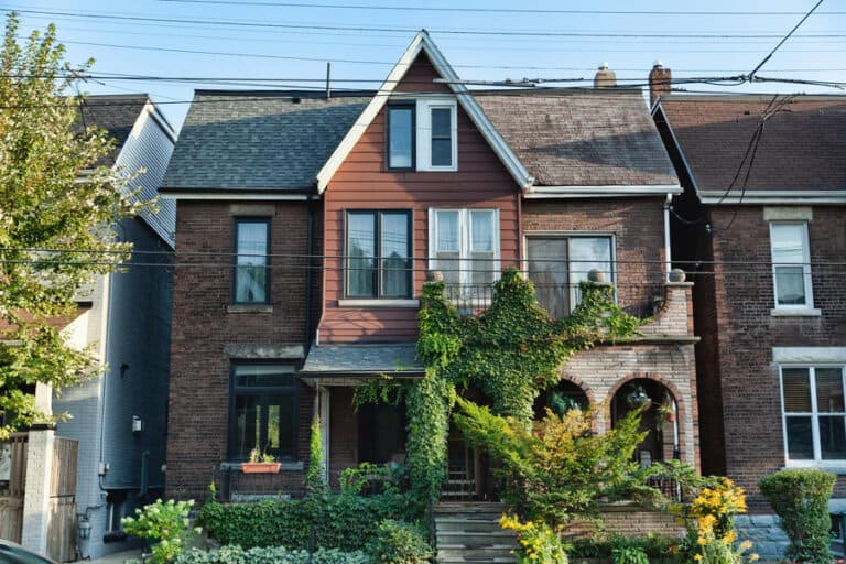 Most renters, including six-figure earners, say homebuying is out of reach