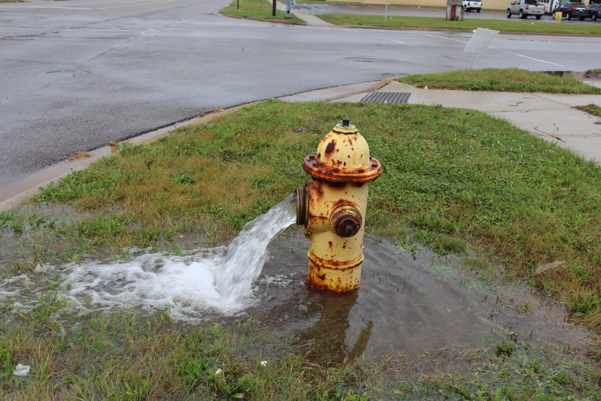 Traverse City schedules June hydrant flushing, warns of discolored water