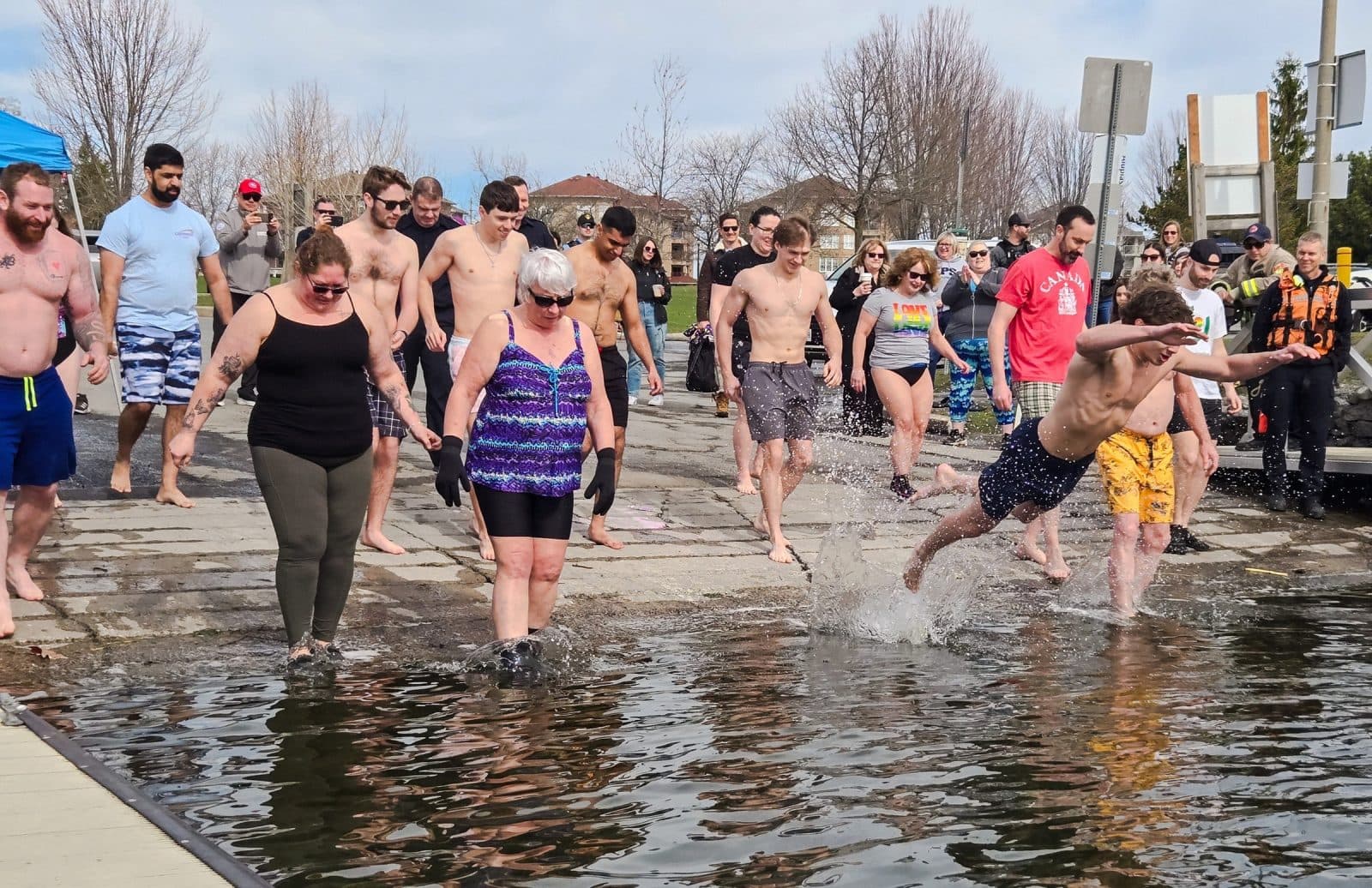 Cold Plunge Returns to Cornwall Waterfront, Raises Funds for Local Causes