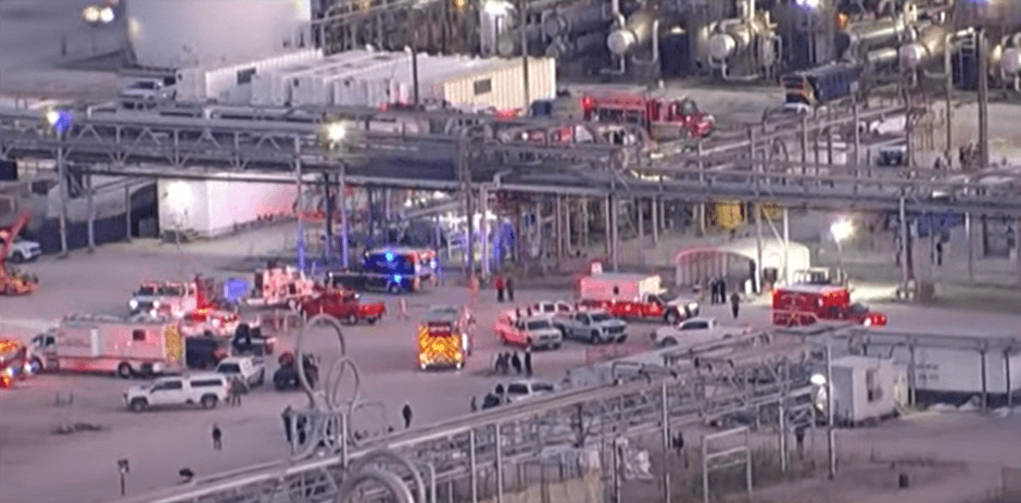 CSB faults PEMEX for mislabeled piping after 27,000‑lb H2S release kills two