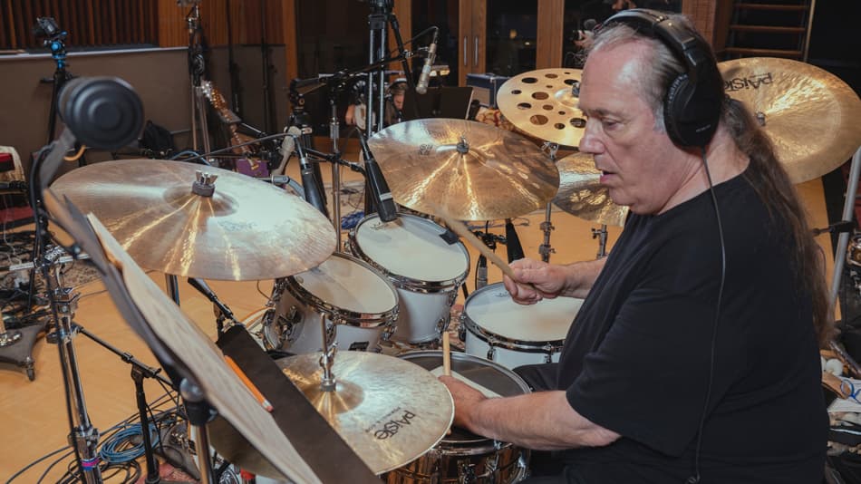 Vinnie Colaiuta on Saving Music From AI, Decline, and Existential Threats