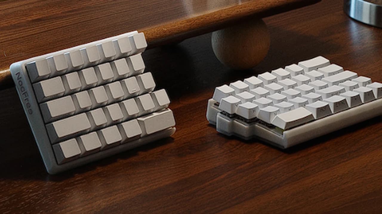 Waffree US Brings Wireless Aluminum Split Keyboard to ANSI Layout Buyers