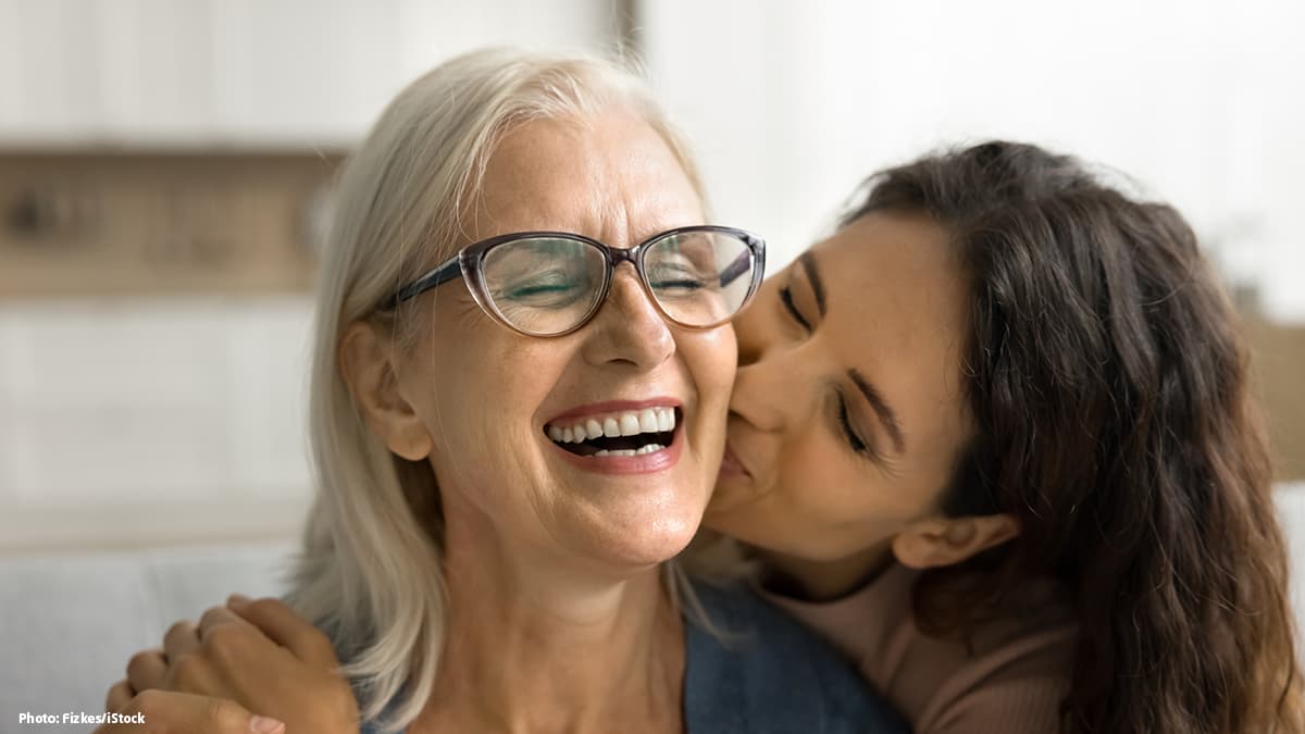 UK Mother's Day Spending Expected to Reach £18bn, Driven by Premium Gifting