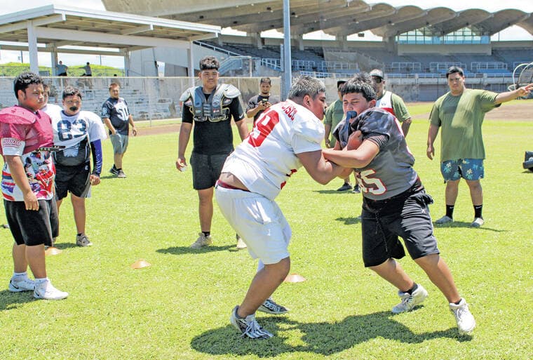 UH coaches bring 808 BIGS lineman clinic to Hilo's Wong Stadium