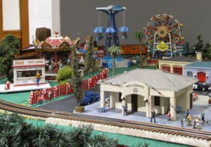 Healdsburg Museum Holiday Toy Exhibition Returns with Running Trains