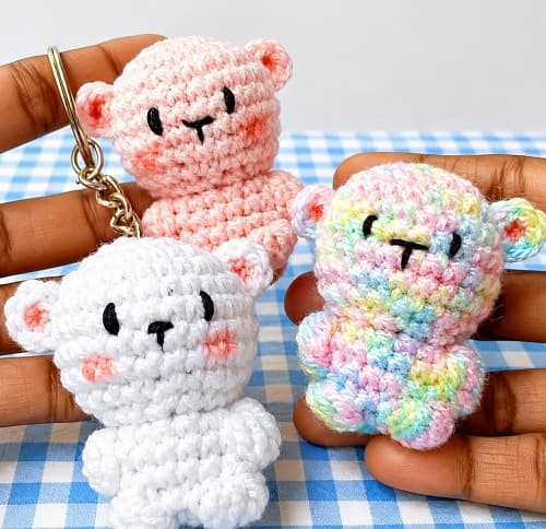 11 free crochet patterns beginners can finish in under 30 minutes