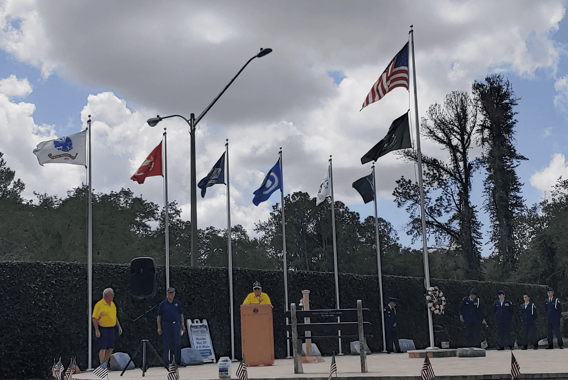 Glen Lakes veterans mark Memorial Day with solemn ceremony