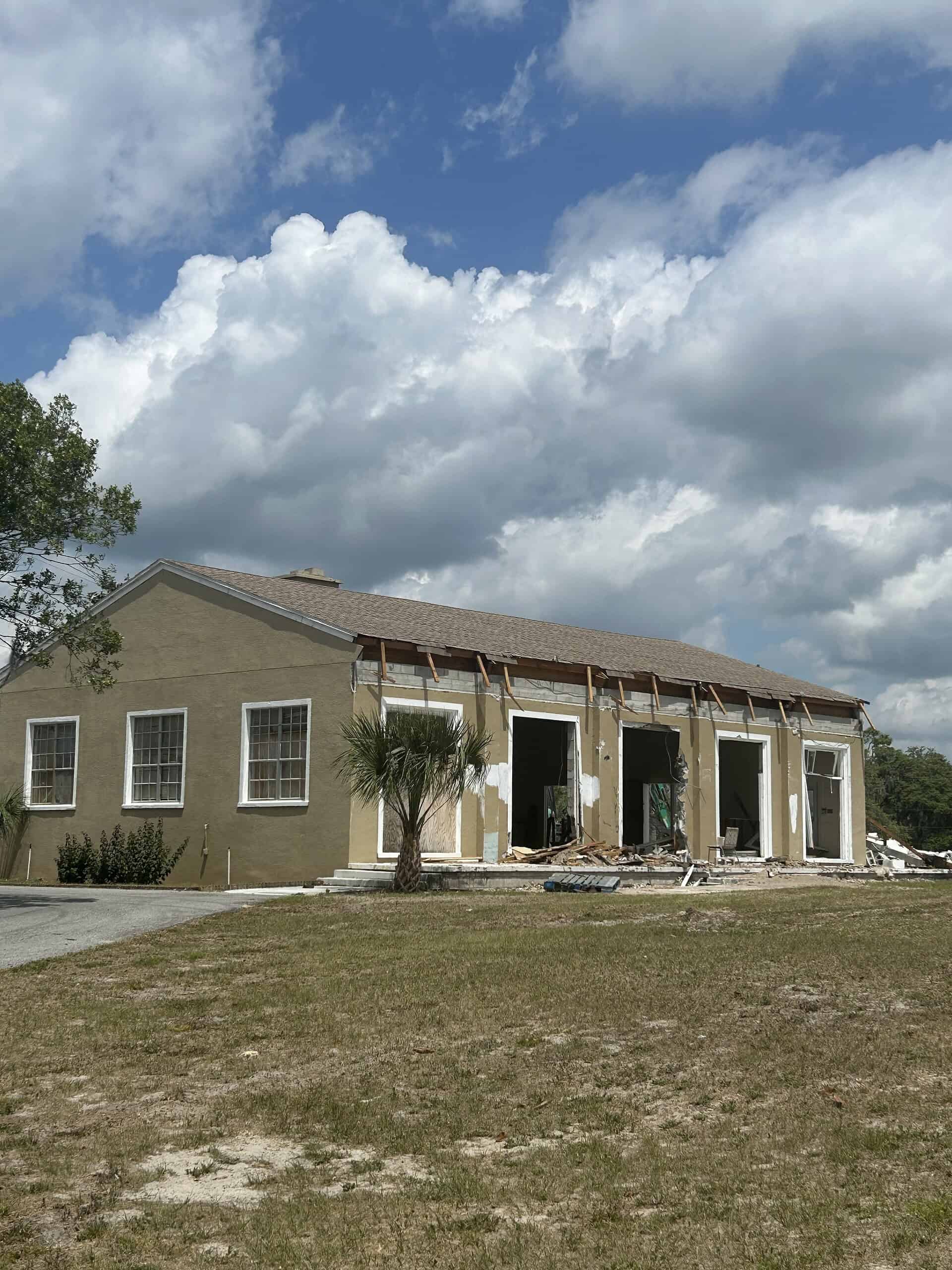 Ridge Manor’s lost clubhouse recalls the community’s golf-course heyday