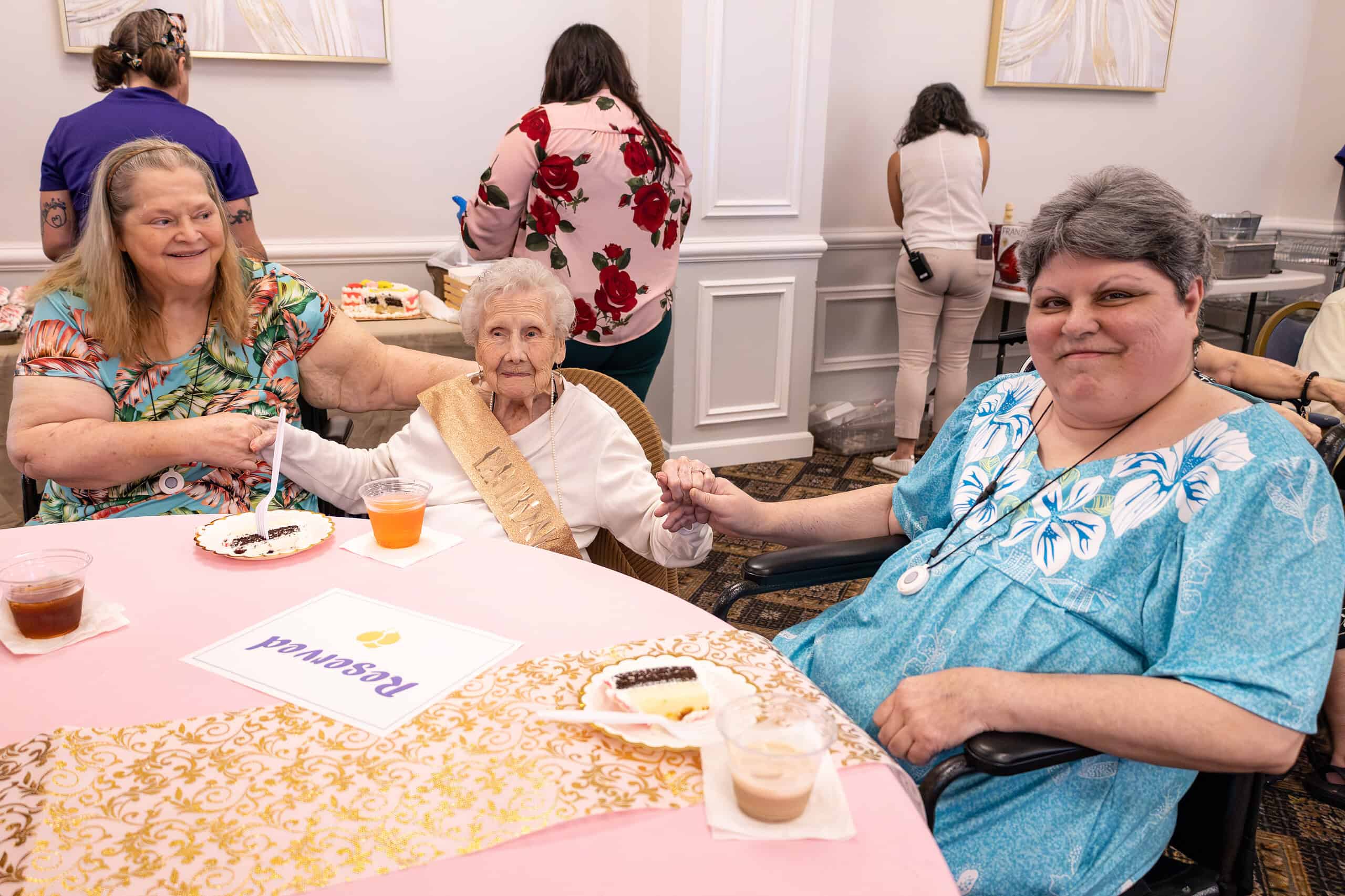 Spring Hill woman celebrates 103rd birthday with tea party, music and dancing