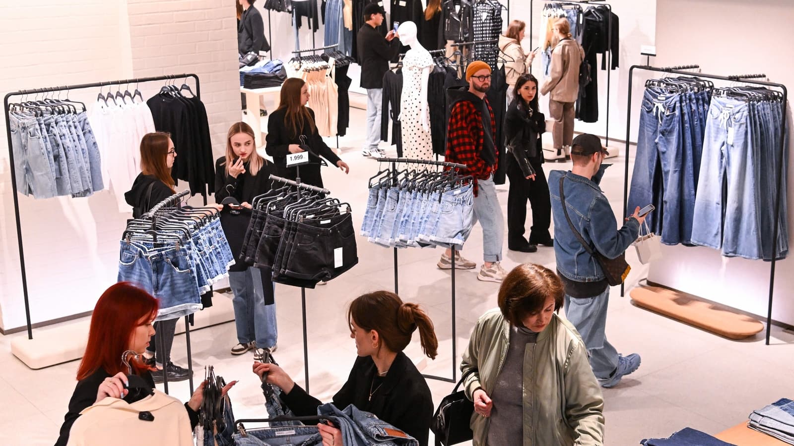 Budget fast fashion upends retail in small-town India, squeezing bazaars