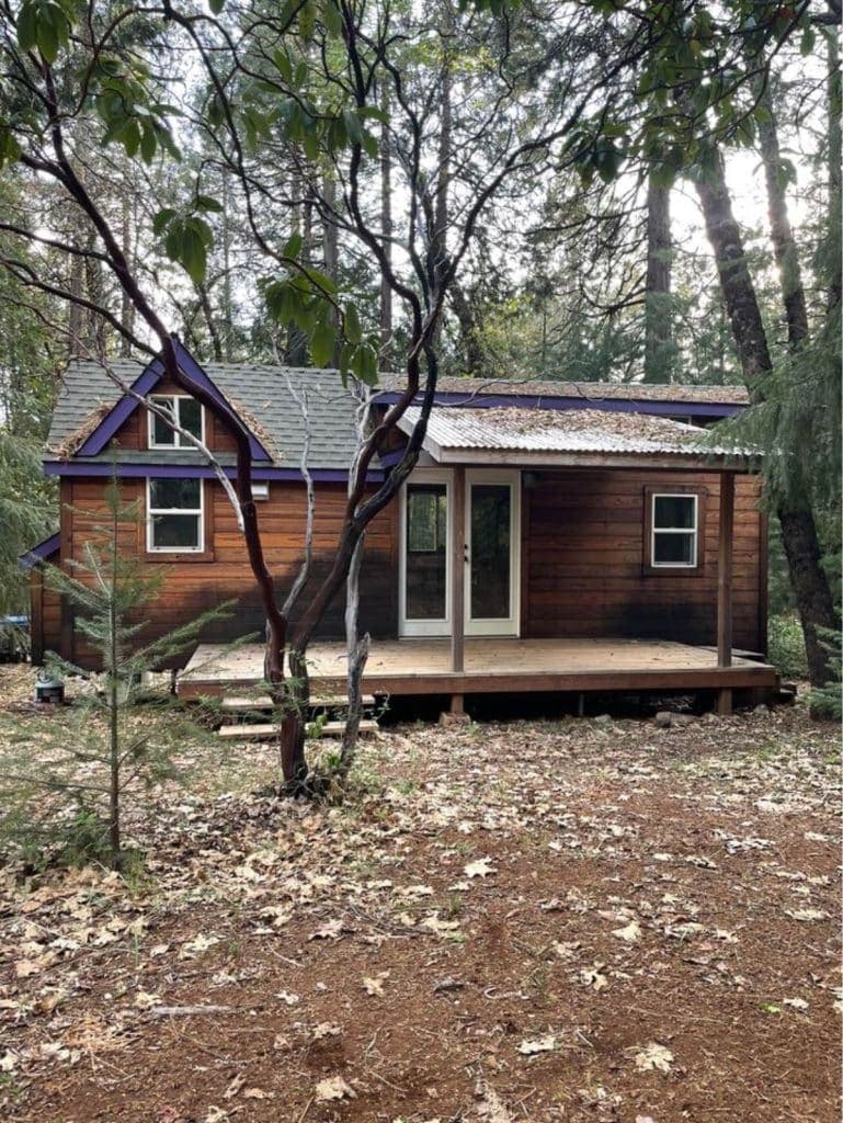 Tru Form builds 36-foot luxury tiny house for extreme cold