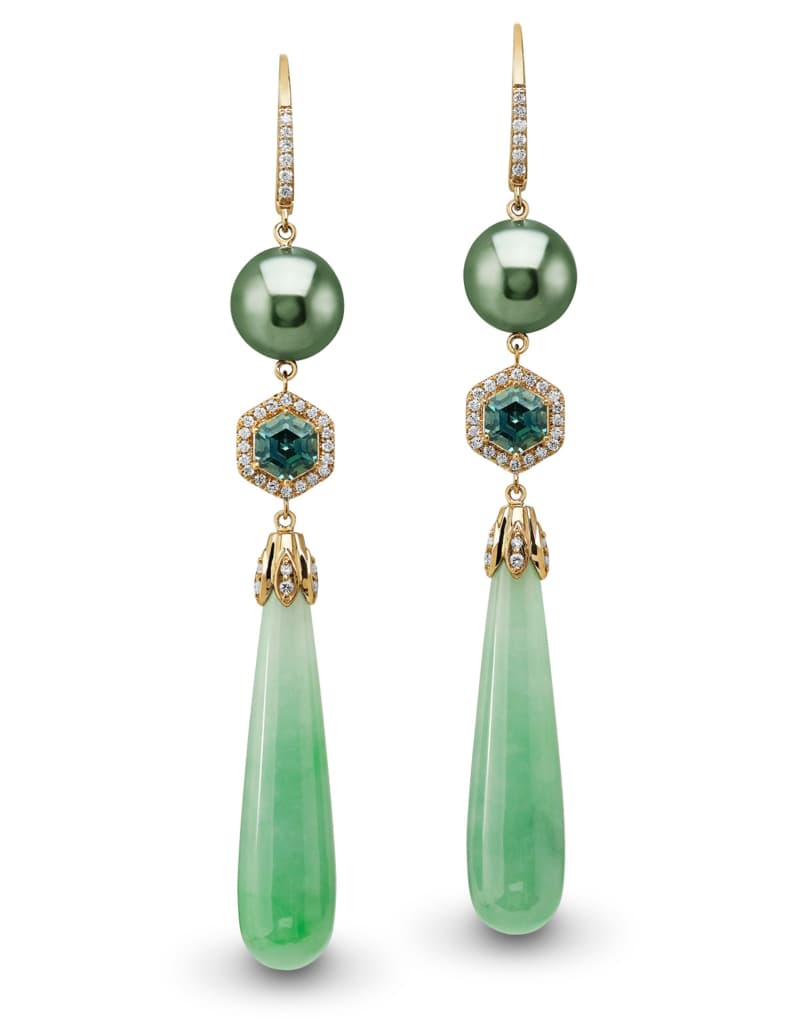 JCK spotlights Jewelers’ Choice winners, from tourmaline mantis to sapphire earrings
