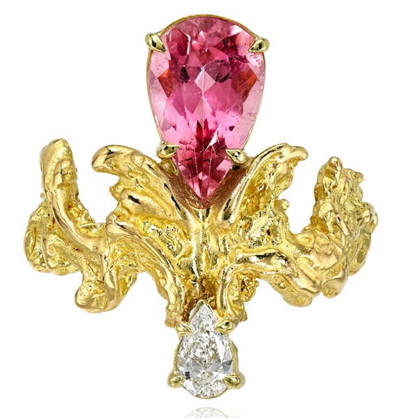 AdaLioryn’s minimalist talismans mix sculpture, gemstones and quiet power