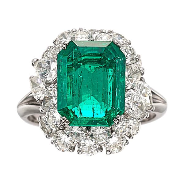 Heritage Auctions debuts Hong Kong jewelry and watch sale with rare emeralds