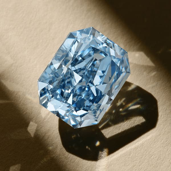 Sotheby’s blue diamond fetches $8.7 million in New York sale