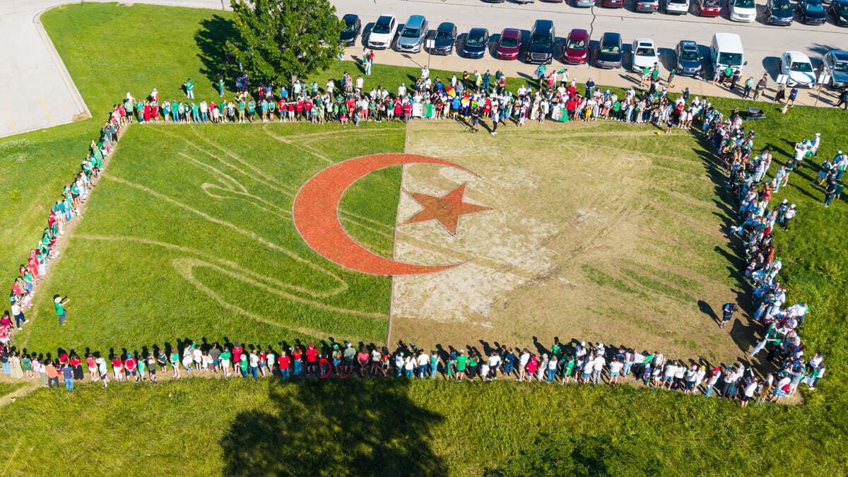 Lawrence residents invited to help create giant Algerian flag artwork