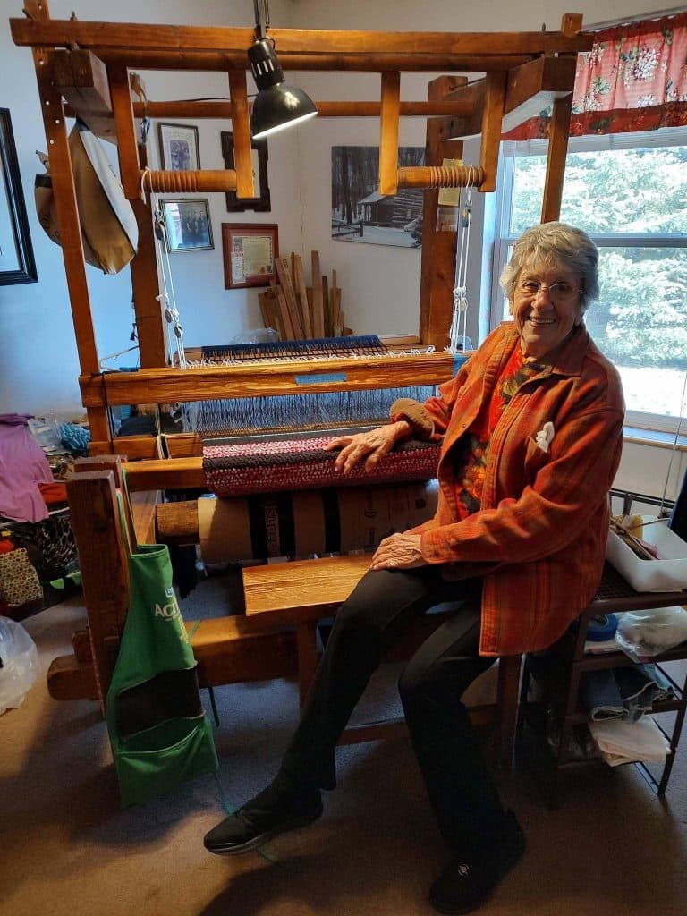 Two Harbors woman keeps weaving rugs at nearly 92