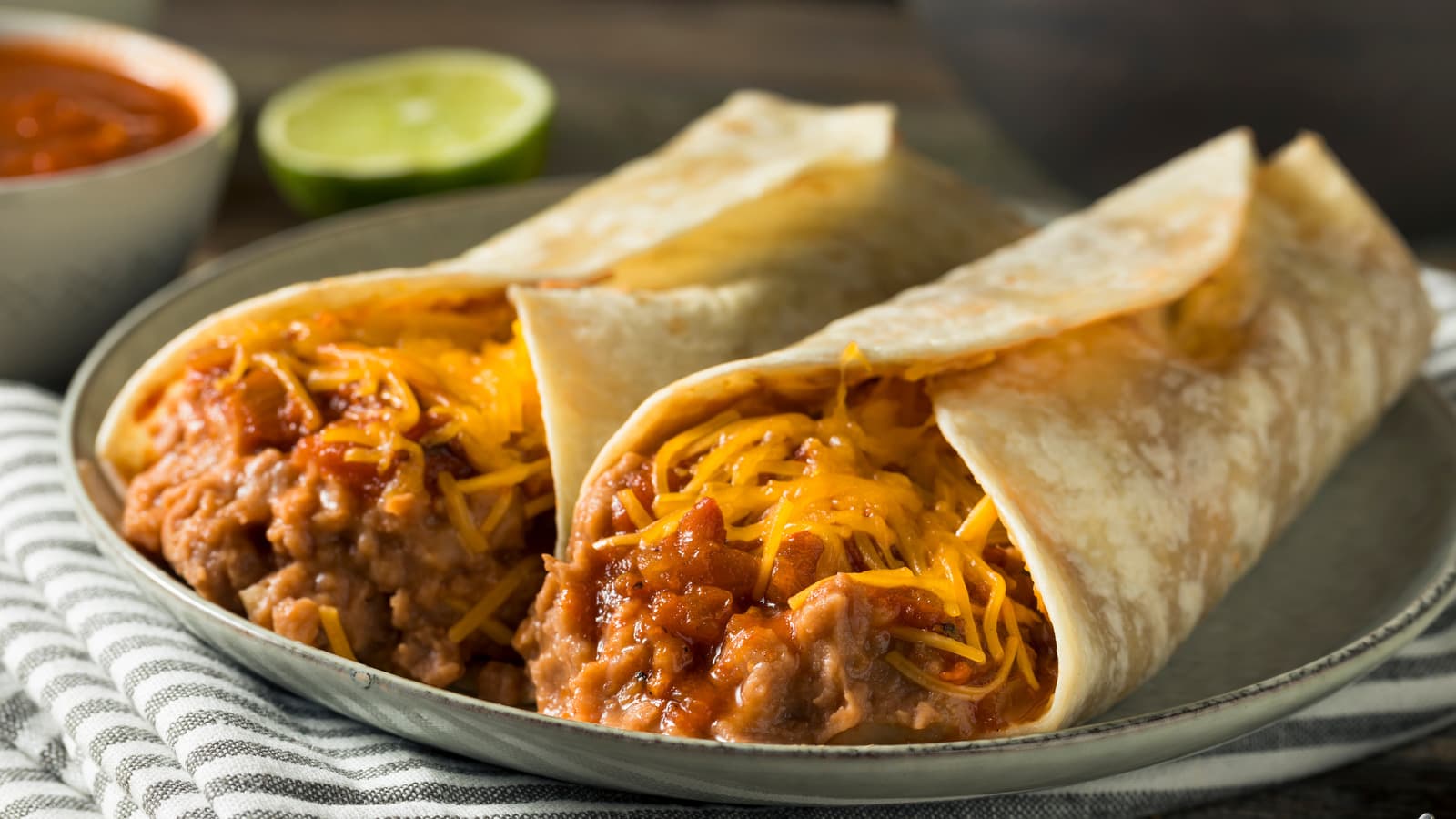 Taco Bell tests $3 Chili Cheese Menu, raising value pressure on Chipotle