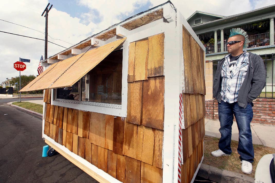 Move-In Ready 2025 Tiny House in Los Angeles $65,000 Must Be Moved