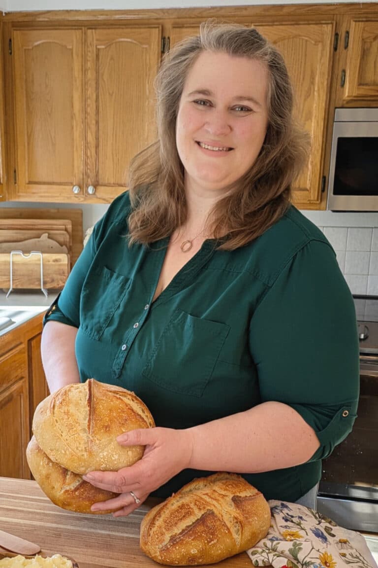 Mirlandra Neuneker's Beginner Guide Makes Stretch and Fold Sourdough Simple