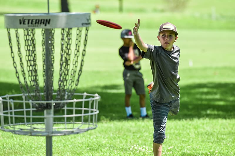 PDGA guide explains disc golf basics and beginner-friendly appeal