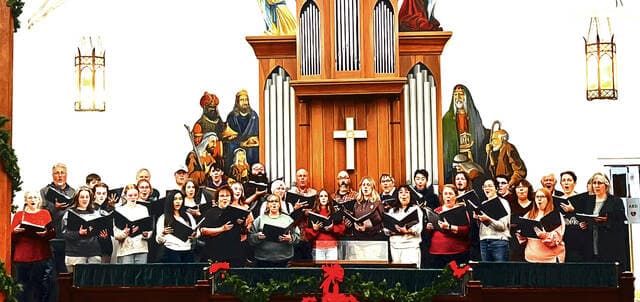 Voices of Appalachia Concert Sells Out, Brings Holiday Music to West Union