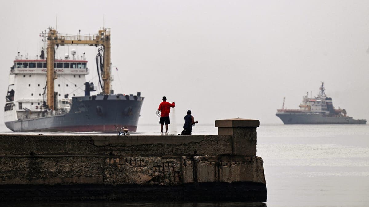 EU expands Russia sanctions, targeting shadow fleet and Kremlin allies