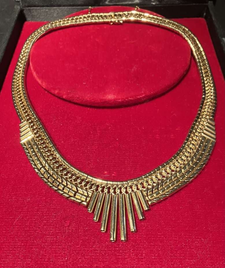 SJ Auctioneers sale leads with rare Argentinian Art Retro necklace